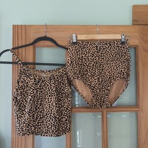 ARQ Leopard Set - Medium tank and Large high-rise undies